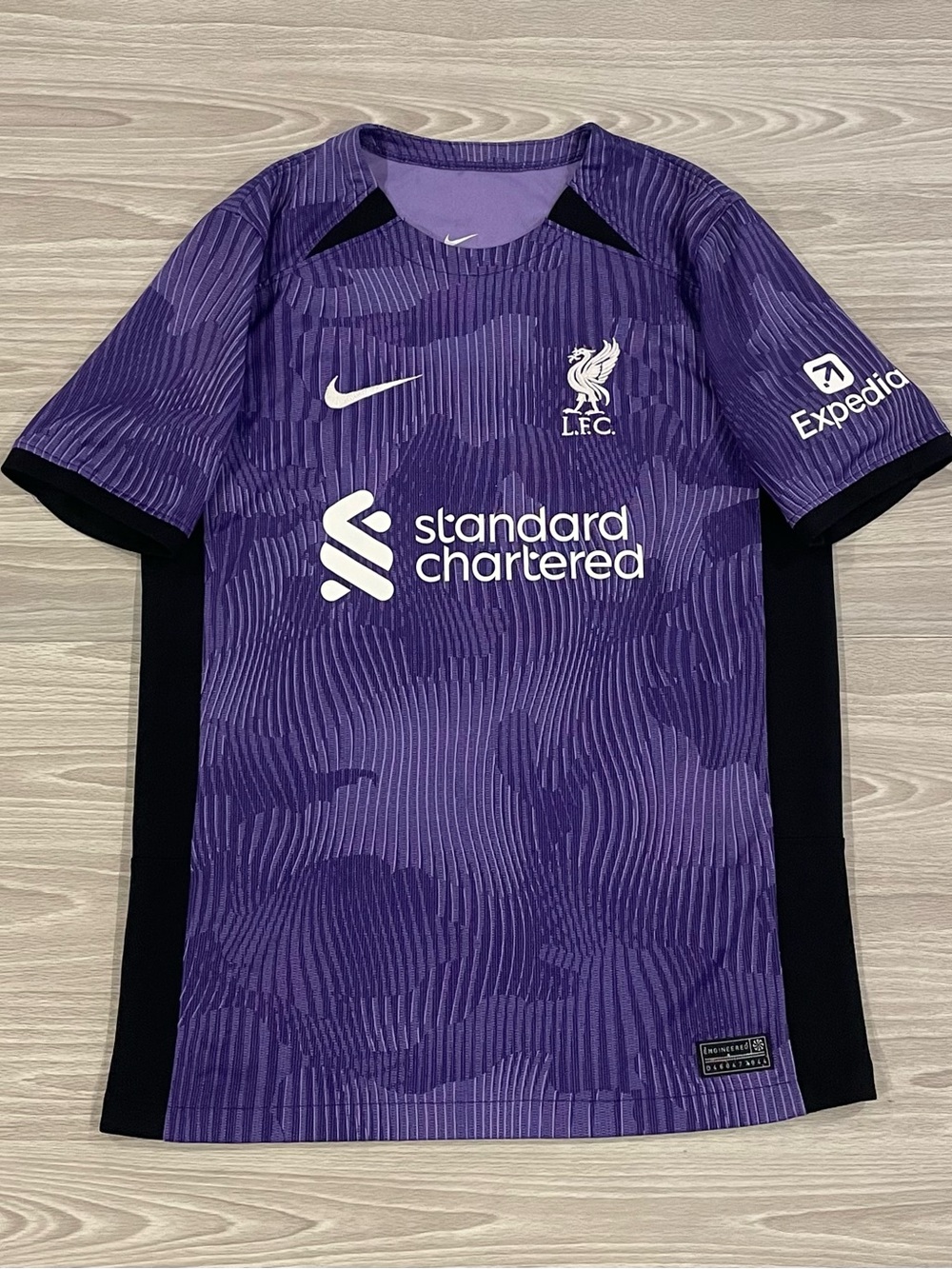 Nike 2023/24 Liverpool Jersey Purple Soccer Jersey DX9822-568 Youth Size Large